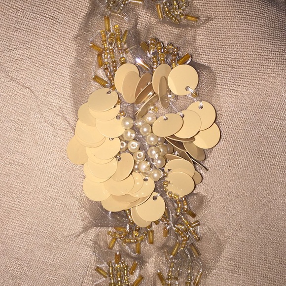 Beaded Short-sleeve Blazer - Picture 2 of 4